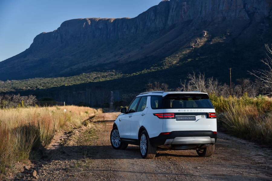  Land Rover Discovery HSE Td6 2017 года  (ZA) (фото 5 из 25)